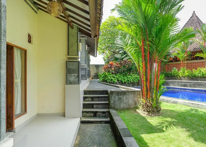 Hotel Lilis Cempaka Mas